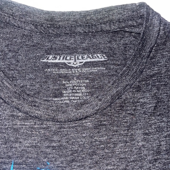 DC Justice League Tshirt L. Superman,Batman,Aquaman,Flash combo character. C2 - Picture 3 of 3
